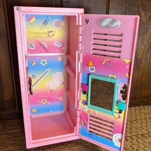 Real Littles Micro Pink Toy Locker with accessories